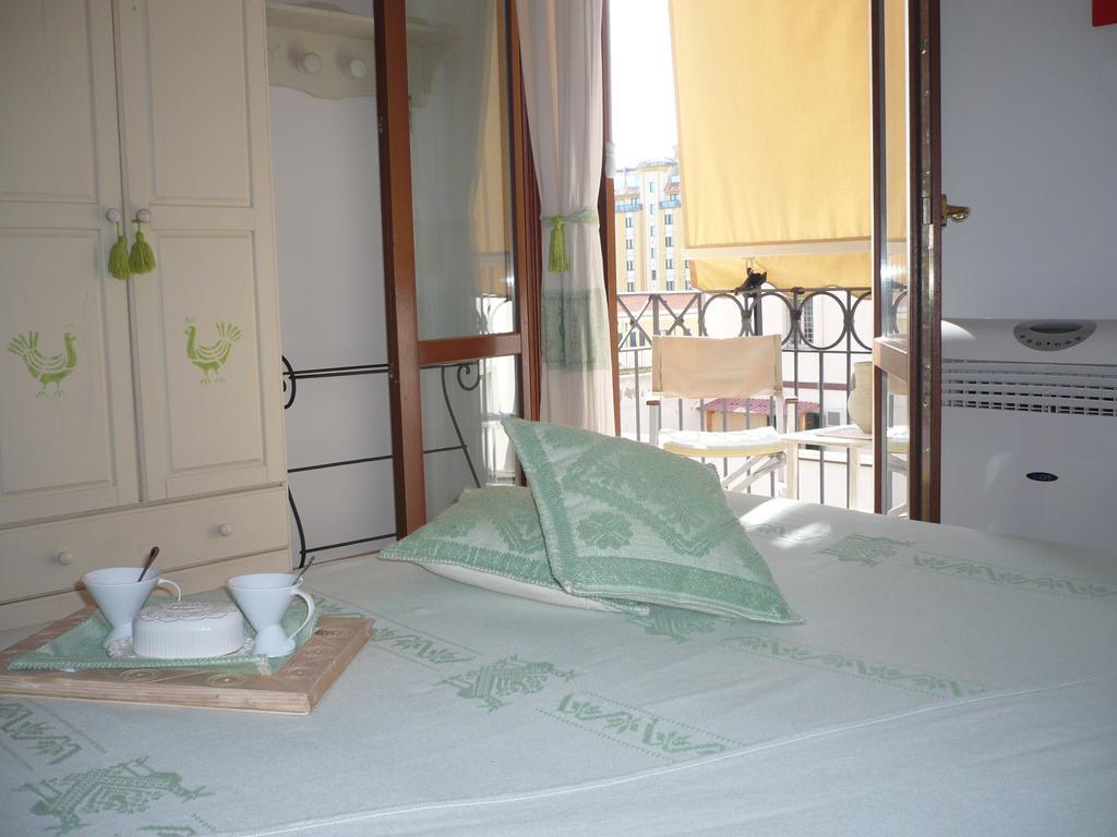 Le Pavoncelle Apartment Alghero Phòng bức ảnh